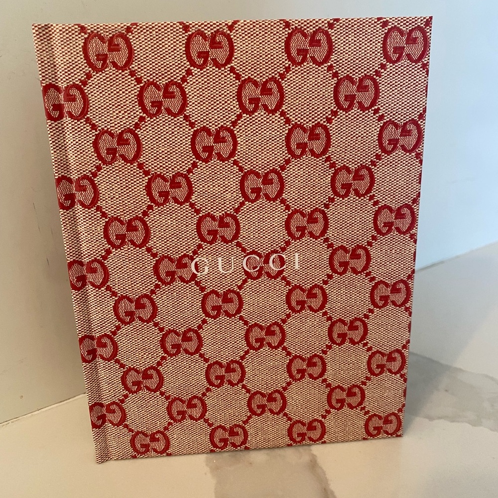Gucci “ My Scrap Book” Limited Edition BAILA Notebook (Hard Cover) - Picture 10 of 12